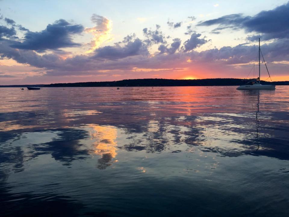 Smuggler'S Cove Inn Boothbay Buitenkant foto