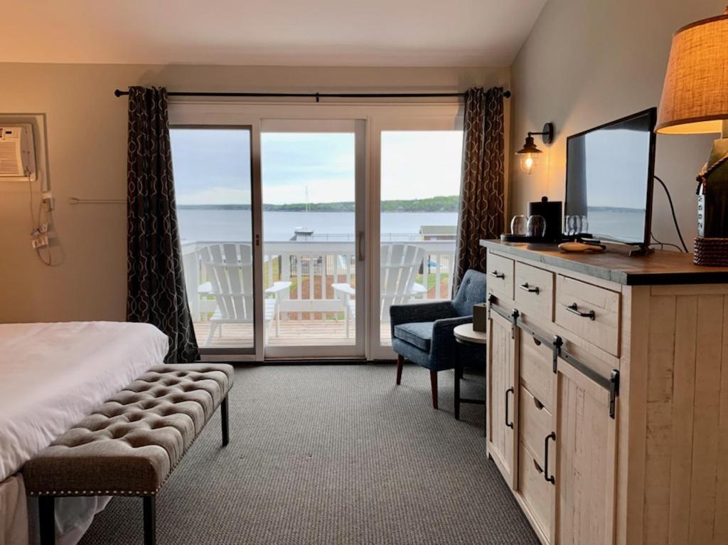 Smuggler'S Cove Inn Boothbay Buitenkant foto